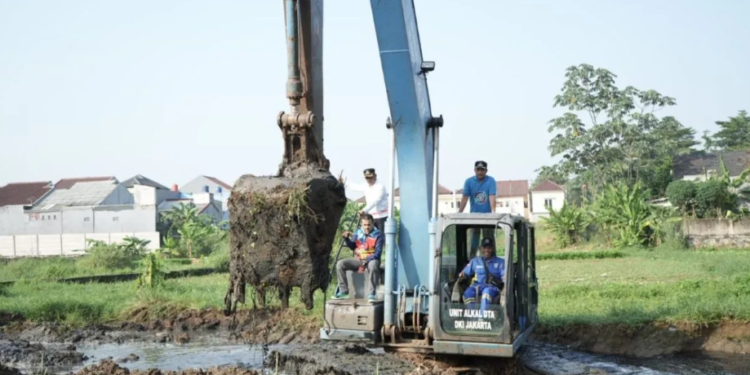 Cegah banjir, Pemkot Jaktim bangun waduk baru di Bambu Apus