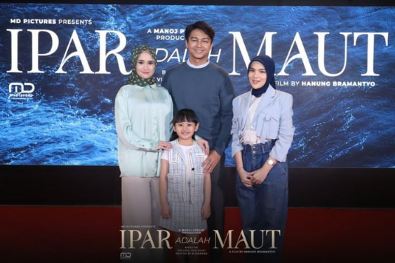 Fakta Menarik Film Ipar Adalah Maut