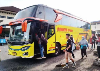 Penyewaan Bus Lebih Mudah dengan Cahaya Trans