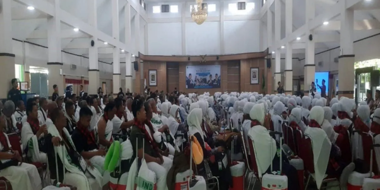 Calon haji Embarkasi Solo asal Cilacap meninggal dunia