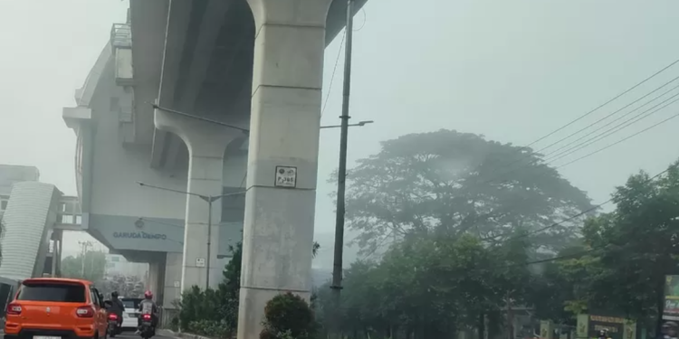 Waduh! Kabut Asap Kembali Jadi Ancaman Warga Palembang, Hari Ini Ketebalan Asap Sampai Batasi Jarak Pandang Sepanjang 100 Meter