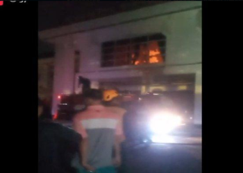 Kantor Pemkab OKU Kebakaran, Petugas Berjibaku Padamkan Api di Ruang Kerja Bupati