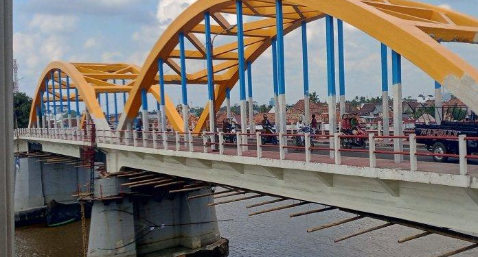 Pasca Pekerja Tewas Jatuh ke Sungai Musi, Perbaikan Jembatan Ogan Kertapati Belum Dilanjutkan