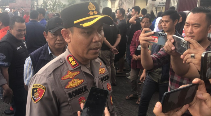Ada Suara Ledakan, 7 Kios Depan Stasiun KA Lubuk Linggau Terbakar, Ini Penjelasan Polisi