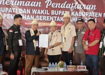 Devi-Yudi Jadi Pasangan Pertama yang Daftar ke KPU Maju Pilkada Muratara 2024, Diusung 5 Partai