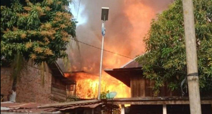Kebakaran Hebat Terjadi di Pendopo Barat, Empat Lawang, 10 Rumah Hangus Terbakar
