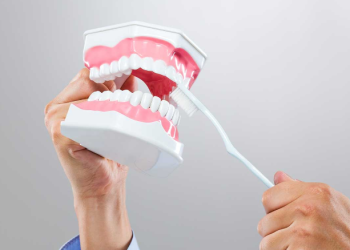 Custom Dentures in Edmonton