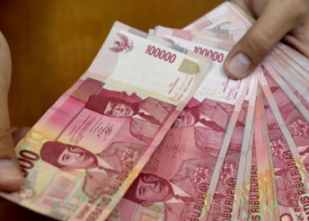 Rupiah Menutup Pekan jadi Paling Perkasa di Asia