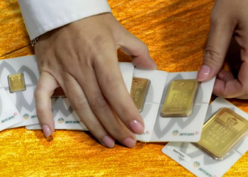 Cetak Rekor Tertinggi, Harga Emas Antam Sentuh Rp1.455.000