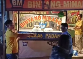 Viral! Ormas di Cirebon Gerebek Warung Nasi Padang karena Paket Hemat Rp10 Ribu, Netizen Beri Tanggapan Nyeleneh