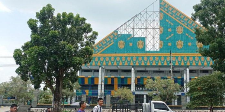 Tanjak Diklaim Terbesar di Dunia di Lubuklinggau Rusak Parah Setelah Diterjang Angin Puting Beliung