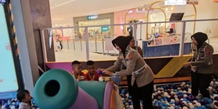 Siswa SDN 4 Baito Diajak Bermain di Mal untuk Pulihkan Psikologis Pasca-Trauma