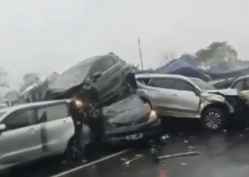 Evakuasi Kecelakaan Beruntun di Tol Cipularang Arah Jakarta Masih Berlangsung