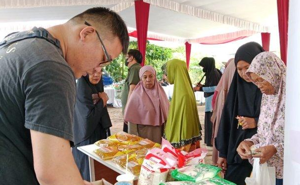 Daftar Harga Sembako di Operasi Pasar yang Digelar Dinas Perdagangan Sumsel di Pasar Talang Betutu