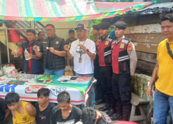 Direktorat Narkoba Polda Sumsel dan Satres Narkoba Polrestabes Palembang Geruduk Sarang Narkoba di Lorong Keramat 5 ulu Palembang