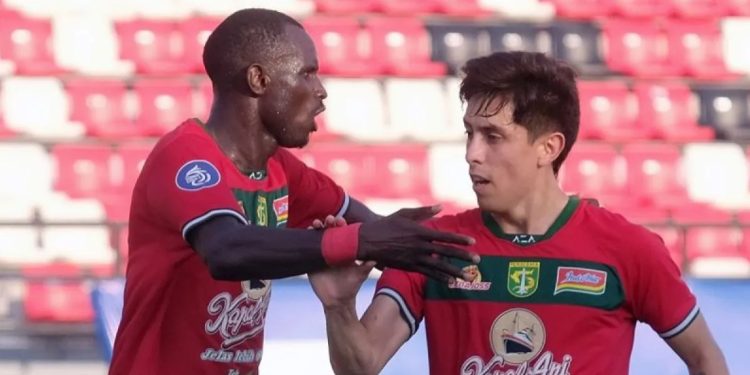 Persebaya Surabaya Raih Puncak Klasemen Usai Kalahkan PSIS 1-0