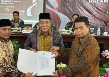 Ditetapkan Sebagai Pemenang di Pilkada Muba 2024, Toha Tohet Segera Berantas Kemiskinan