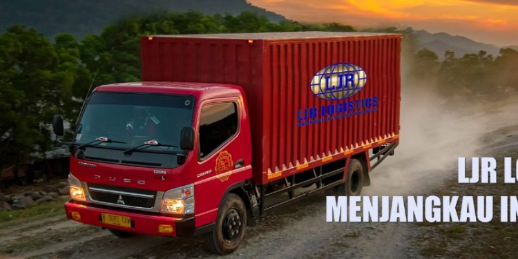 Kapan Harus Memilih Trailer 20’ vs 40’? Panduan untuk Logistik Farmasi, FMCG, dan Elektronik