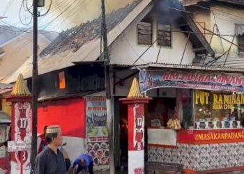 Kebocoran Gas Picu Ledakan, Rumah Makan dan Ruko di Palembang Ludes Terbakar