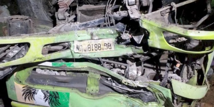 Truk Bermuatan Batu Bara Terguling di OKU, Sopir Tewas Terjepit di Dasar Jembatan