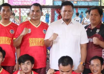 Sekda Erwin Ibrahim Berikan Dukungan Langsung untuk Tim Basket Korpri Banyuasin di PORPROV Sumsel