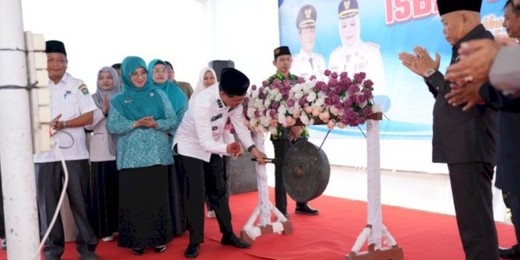 Pemkab Muara Enim Gelar Isbat Nikah Massal untuk 100 Pasangan di Kecamatan Tanjung Agung