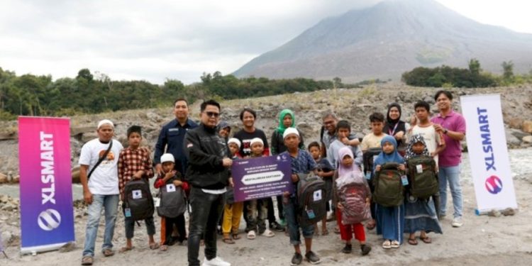 Gebyar Muharram XLSMART Sentuh Palembang dan Lereng Sinabung, Tebar Bantuan dan Kepedulian Sosial