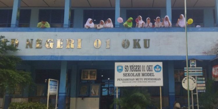 Aturan Guru SDN 01 OKU Picu Kontroversi, Murid Sakit 3 Hari Terancam Dikeluarkan