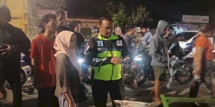Diduga di Bawah Pengaruh Alkohol, Pengemudi Toyota Raize Tabrak Calya dan Dua Gerobak di Palembang
