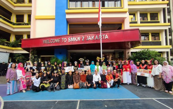 Meningkatkan Kualitas Lulusan Melalui Transformasi Digital di SMKN 2 Jakarta