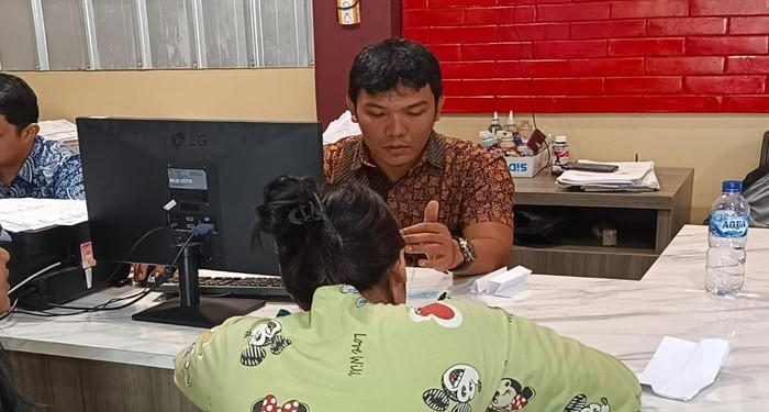 Adu Jotos VS Teman Gegara Status WA, Wanita Muda di Palembang Lapor Alami Luka & Hilang Gelang Emas