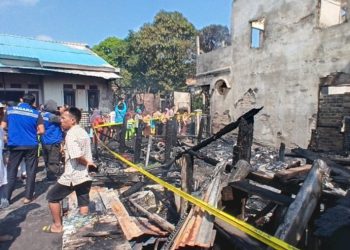 Tiga Rumah Ludes Terbakar di Lorong Keramat II Palembang, Korsleting Diduga Jadi Pemicu