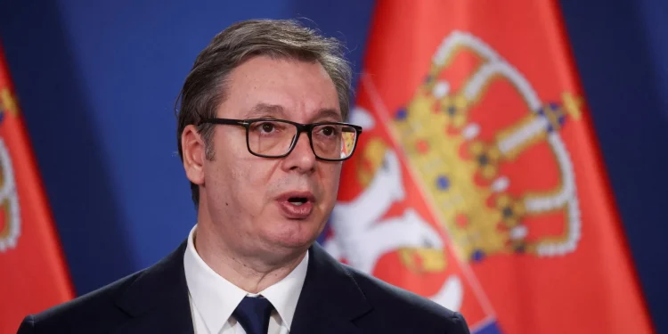 Vučić Thanks Russia for Warning About Alleged “Color Revolution” in Serbia